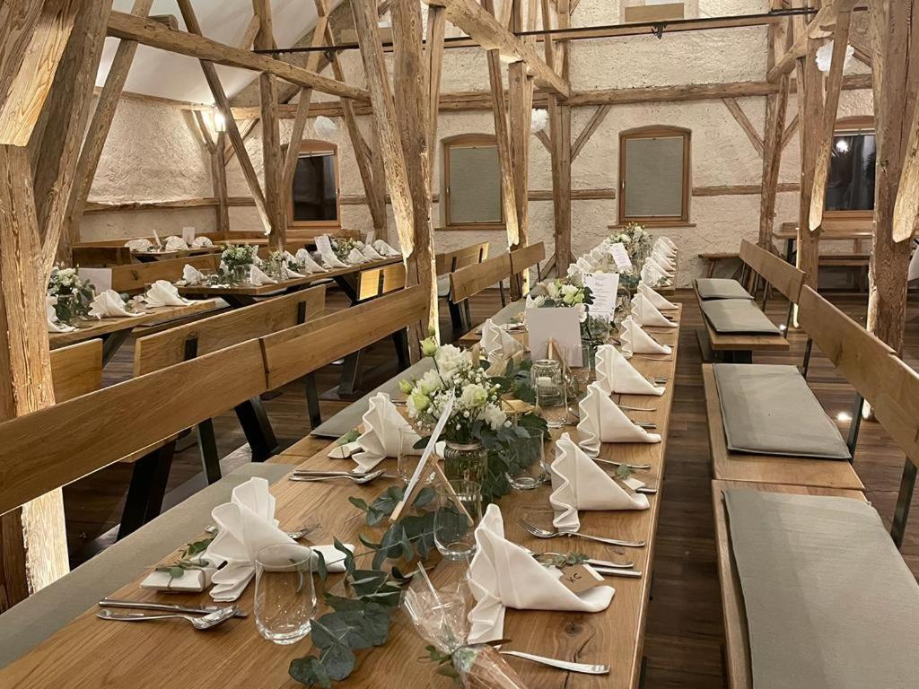 Landgasthaus Zur Linde Pleiskirchen ภายนอก รูปภาพ